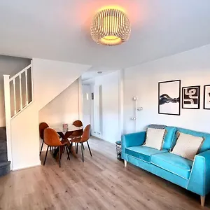 Apartment Quay House By Switchback Stays With Free Parking, Cardiff